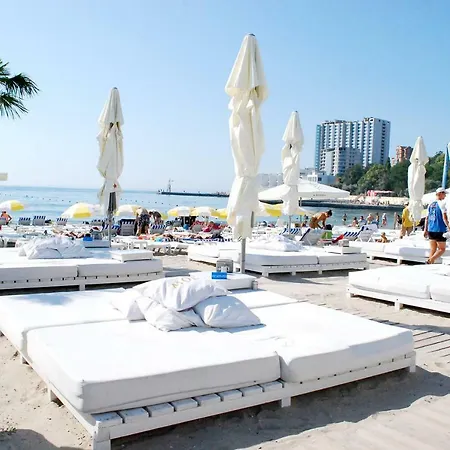 Аркадия, Южная Пальмира, 3-Х Комнатные Апартаменты Odesa