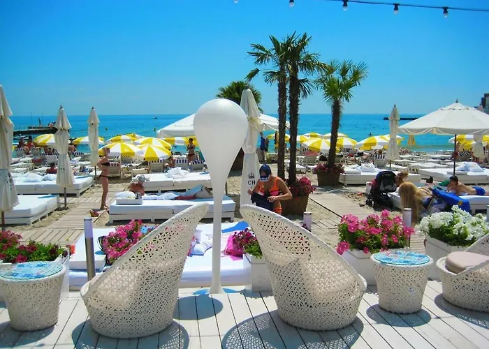 Аркадия, Южная Пальмира, 3-Х Комнатные Апартаменты Odessza